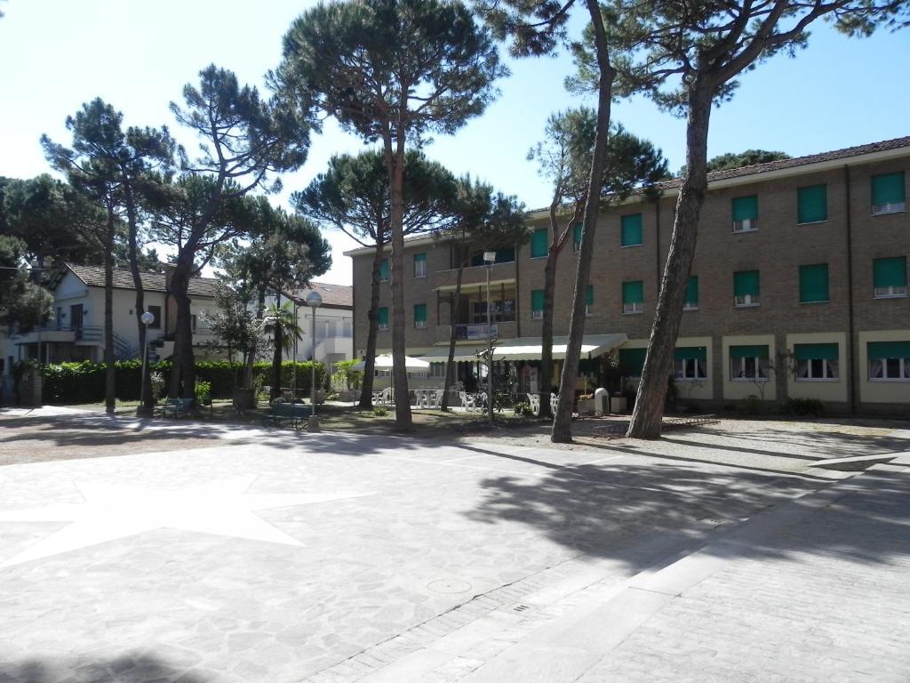 Stella Maris Hotel Червия Екстериор снимка